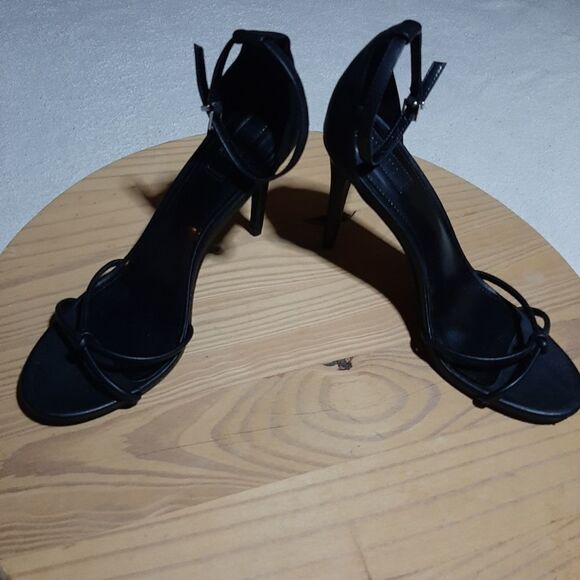Forever 21 High Heel Sandals Size 9 - Picture 11 of 11